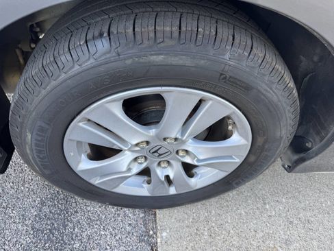 Used 2011 Honda Accord LX-P image 27