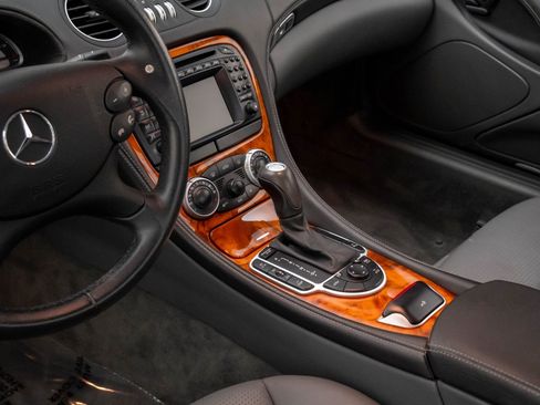 Used 2004 Mercedes-Benz SL 55 AMG image 10