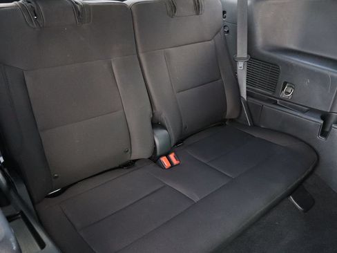 Used 2020 Ford Explorer XLT RWD image 28