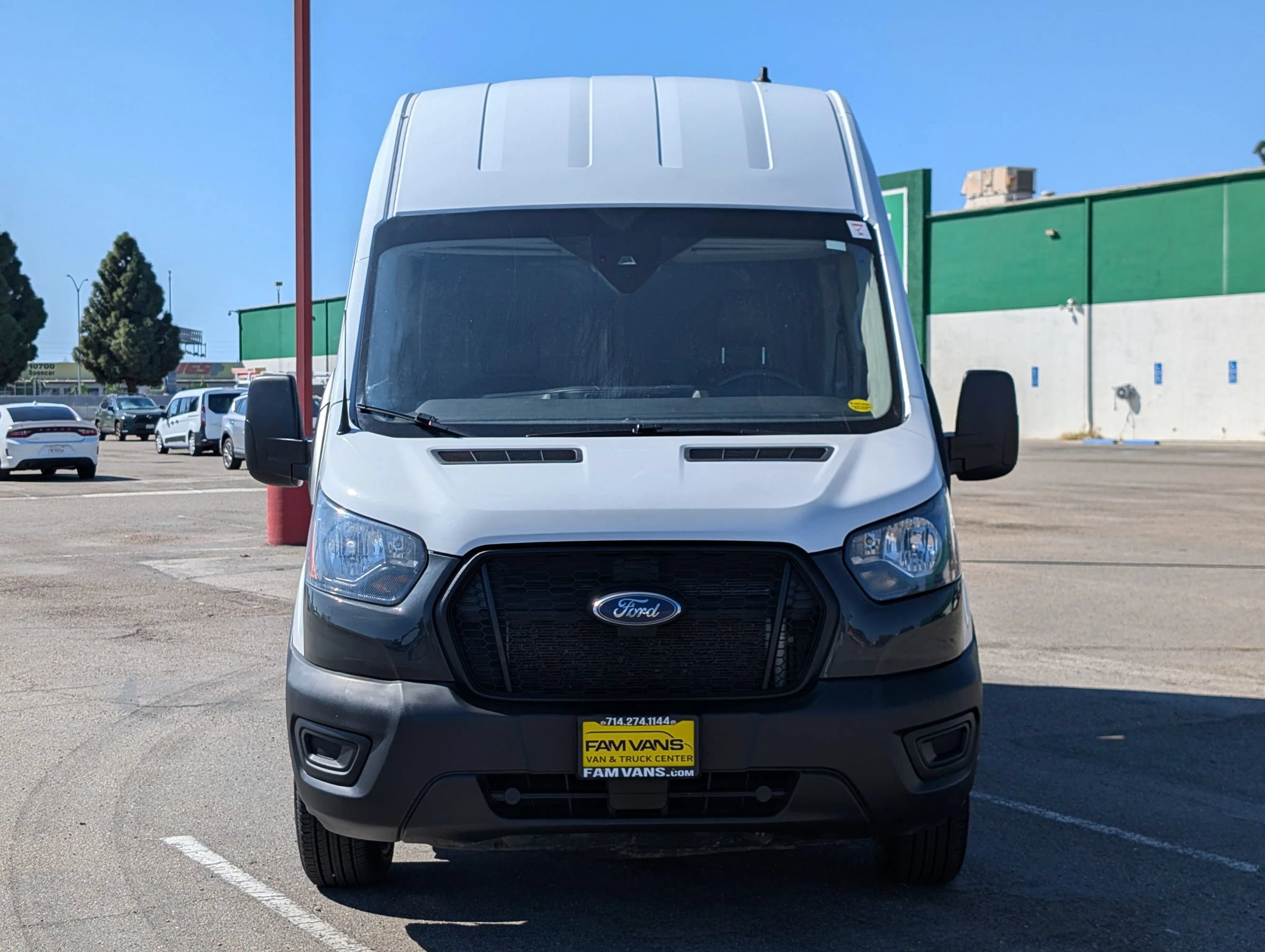 Used 2023 Ford Transit 250 148 High Roof w/ Load Area Protection Package RWD image 2