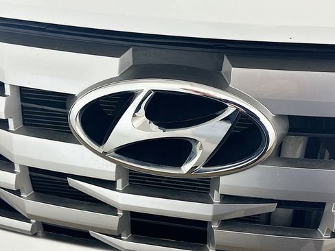 Used 2022 Hyundai Santa Cruz SEL Premium image 26