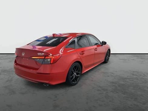 Used 2023 Honda Civic Sport image 3
