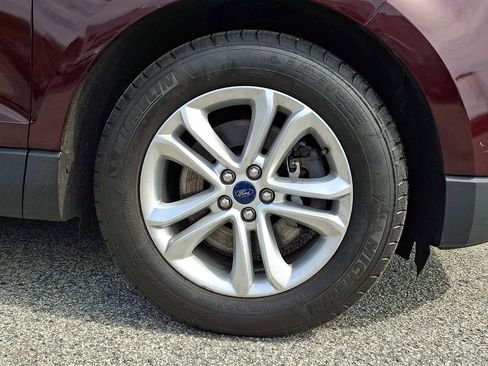Used 2019 Ford Edge SEL w/ Equipment Group 201A AWD/4WD image 8