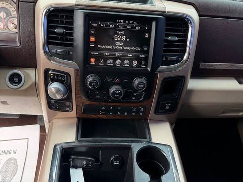 Used 2015 RAM 1500 Laramie Longhorn w/ Convenience Group AWD/4WD image 12
