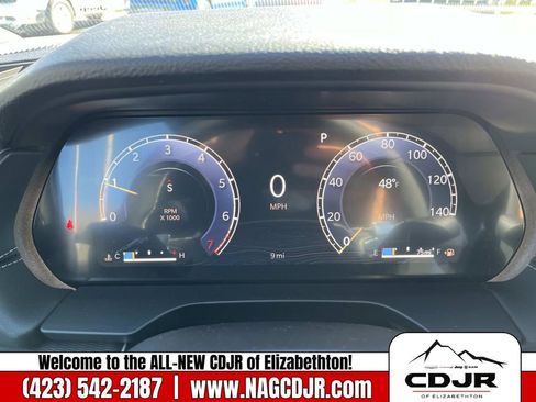 New 2025 Jeep Grand Cherokee Altitude image 32