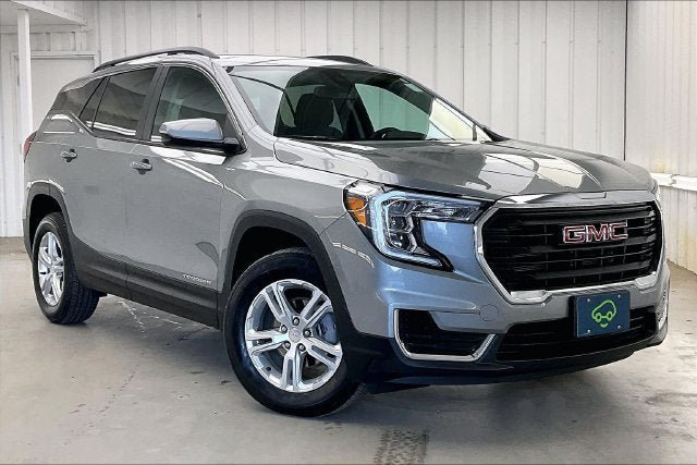 Certified 2023 GMC Terrain SLE w/ Driver Convenience Package AWD/4WD image 34