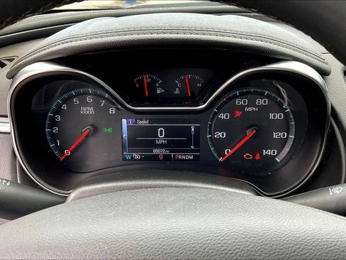 Used 2018 Chevrolet Impala LT FWD image 12