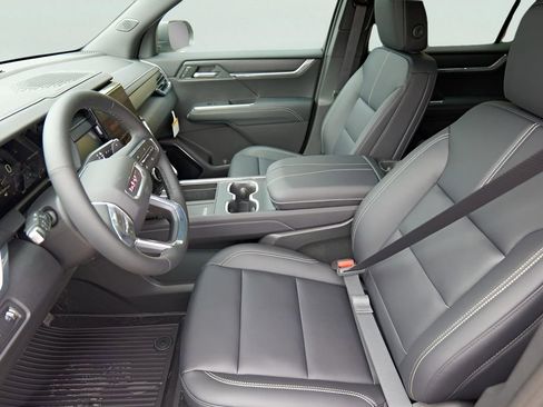 New 2026 GMC Acadia Elevation w/ Elevation Premium Package image 9