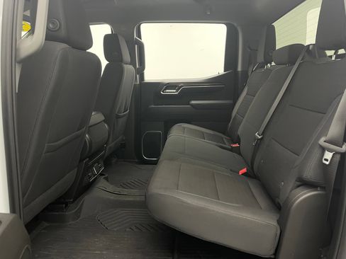 Used 2024 Chevrolet Silverado 1500 RST AWD/4WD image 38