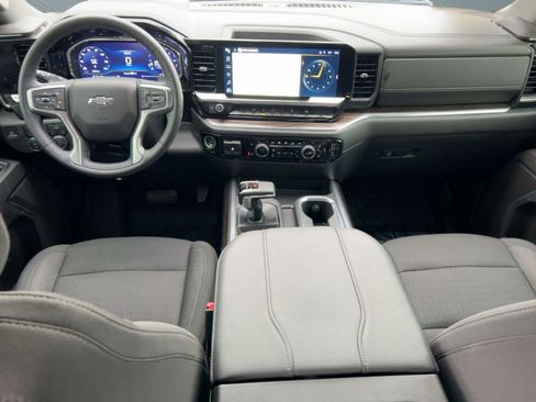 Certified 2023 Chevrolet Silverado 1500 RST w/ Redline Edition image 16