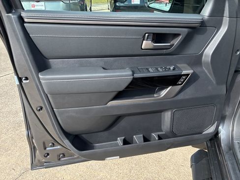 New 2026 Toyota Tundra Limited AWD/4WD image 12