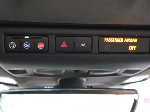 Used 2024 Chevrolet Corvette Stingray Premium Conv w/ Chrome Exterior Badge Package image 28