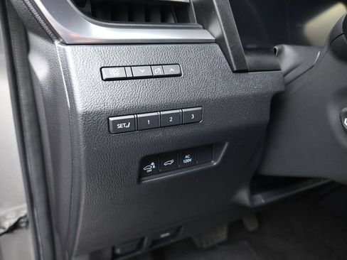 Used 2024 Lexus GX 550 AWD/4WD image 13