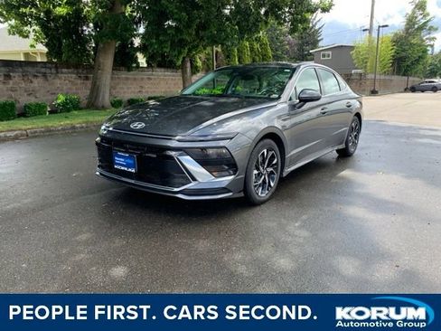 Certified 2024 Hyundai Sonata SEL FWD image 1
