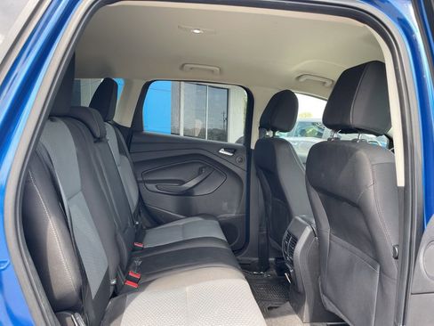 Used 2017 Ford Escape SE w/ Equipment Group 201A image 15