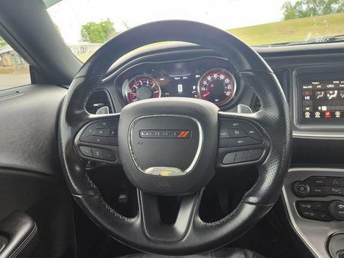 Used 2022 Dodge Challenger GT RWD image 14