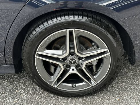 Certified 2022 Mercedes-Benz E 350 4MATIC Sedan image 22