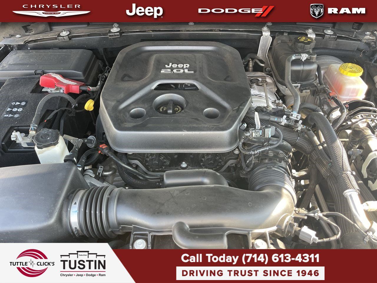 Used 2020 Jeep Wrangler Unlimited Sahara AWD/4WD image 32