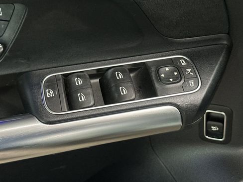 Certified 2022 Mercedes-Benz GLA 250 image 27