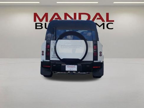 Used 2023 Land Rover Defender 130 X-Dynamic SE AWD/4WD image 6