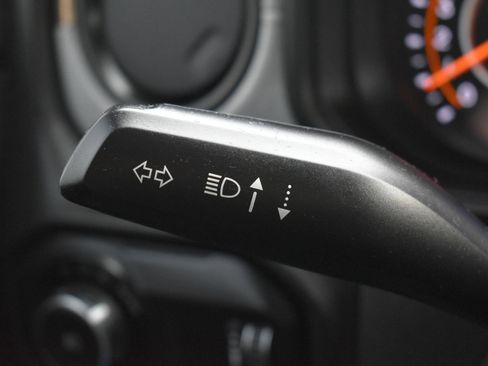 Used 2024 Jeep Wrangler Willys image 18