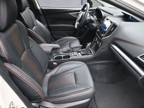 Used 2023 Subaru Crosstrek 2.5i Limited AWD/4WD image 7