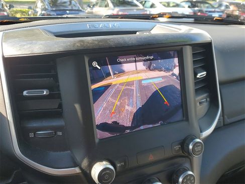 Used 2021 RAM 1500 Big Horn image 25