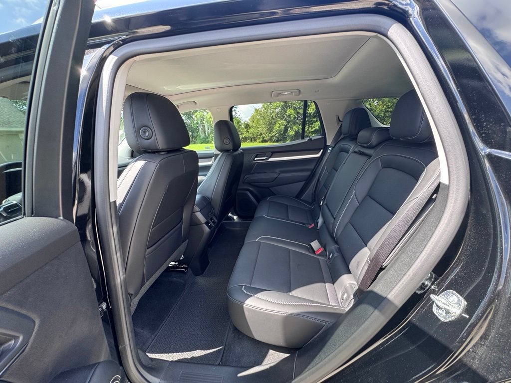 Used 2026 GMC Terrain Denali AWD/4WD image 15