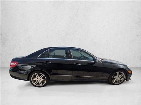 Used 2010 Mercedes-Benz E 350 E 350 Luxury image 4