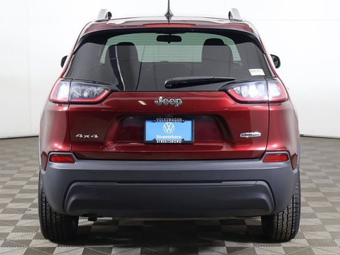 Used 2019 Jeep Cherokee Latitude Plus w/ Cold Weather Group image 9
