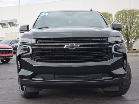 Used 2024 Chevrolet Tahoe RST w/ Luxury Package AWD/4WD image 19