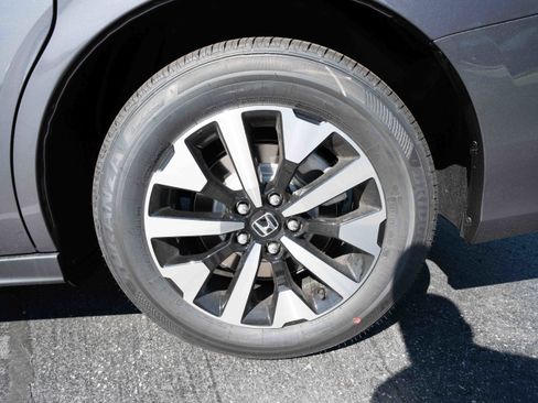 New 2026 Honda Odyssey EX-L image 30