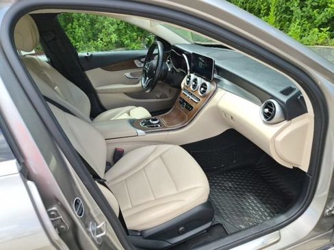 Used 2020 Mercedes-Benz C 300 4MATIC Sedan image 13
