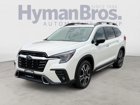 Certified 2024 Subaru Ascent Touring AWD/4WD image 8