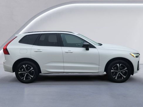 New 2026 Volvo XC60 B5 Core w/ Climate Package AWD/4WD image 3