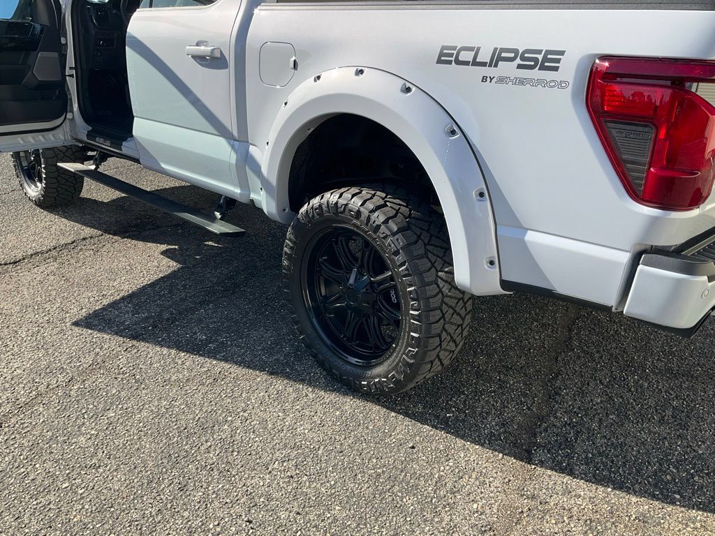 New 2025 Ford F150 XLT w/ Equipment Group 303A High AWD/4WD image 16
