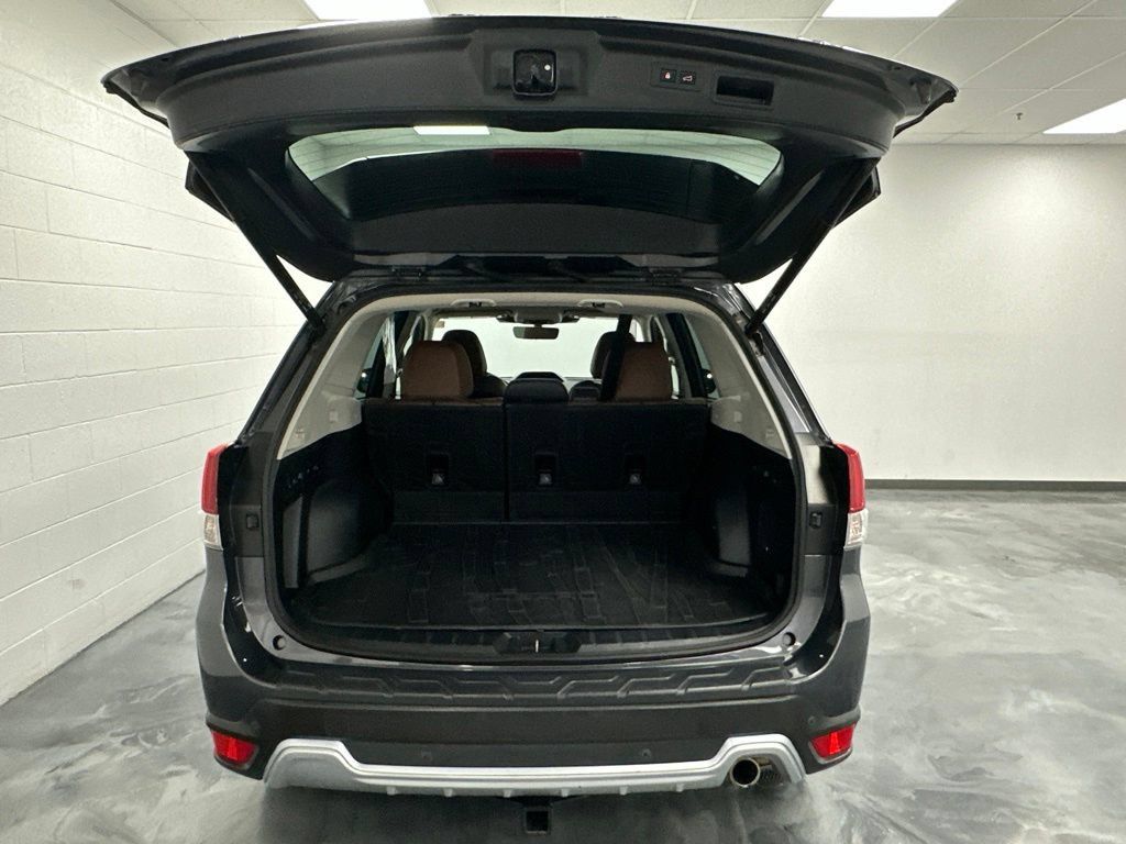 Used 2022 Subaru Forester Touring w/ Popular Package #2 AWD/4WD image 8