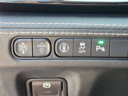 Certified 2025 Acura MDX SH-AWD w/ Advance Package image 30