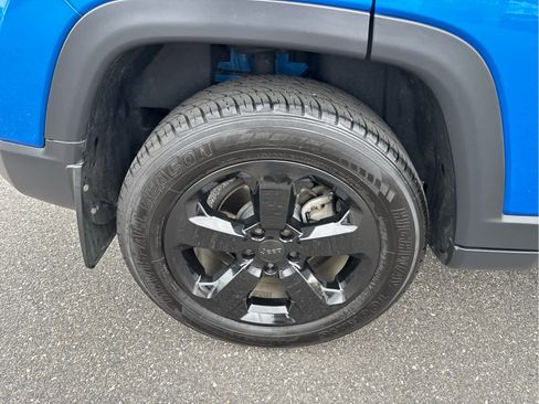 Used 2019 Jeep Compass Latitude w/ Popular Equipment Group image 23