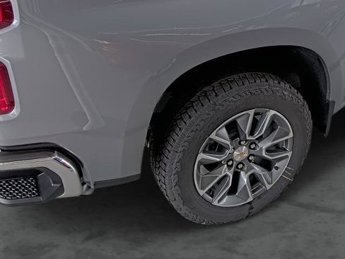 New 2026 Chevrolet Silverado 1500 LT w/ Safety Package AWD/4WD image 13