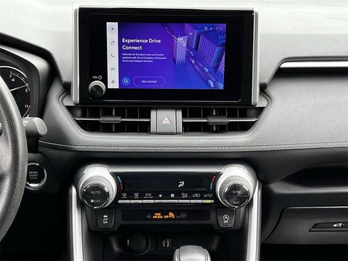 Used 2024 Toyota RAV4 XLE image 15