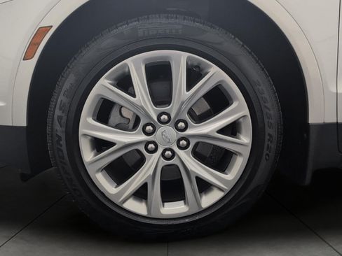 Used 2020 Cadillac XT5 Sportv AWD/4WD image 3