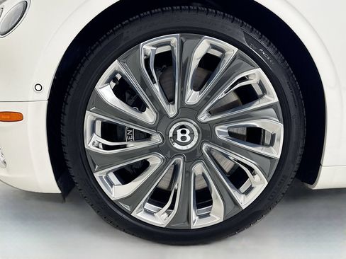 Certified 2023 Bentley Continental GT Mulliner AWD/4WD image 10