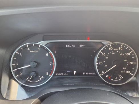 Certified 2022 Nissan Rogue S image 9