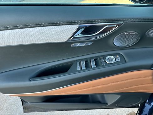 Used 2025 Genesis GV80 2.5T Advanced image 20