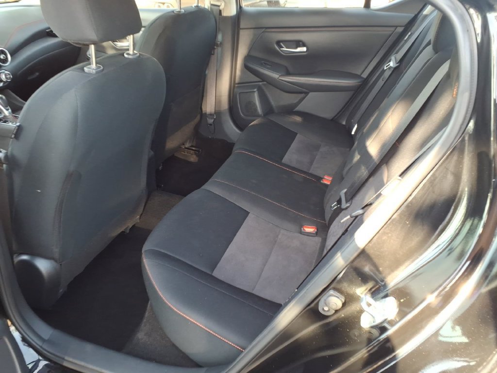Certified 2025 Nissan Sentra SR FWD image 25