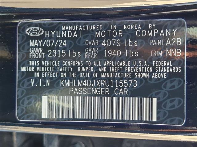 Used 2024 Hyundai Elantra Blue FWD image 23
