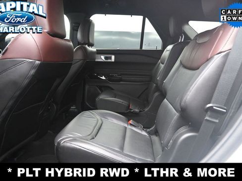 Used 2023 Ford Explorer Platinum w/ Class IV Trailer Tow Package RWD image 11