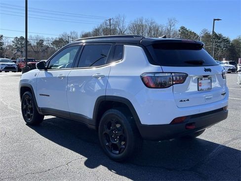 Used 2023 Jeep Compass Trailhawk image 5