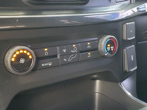 Used 2022 Ford F150 XL w/ STX Appearance Package AWD/4WD image 9